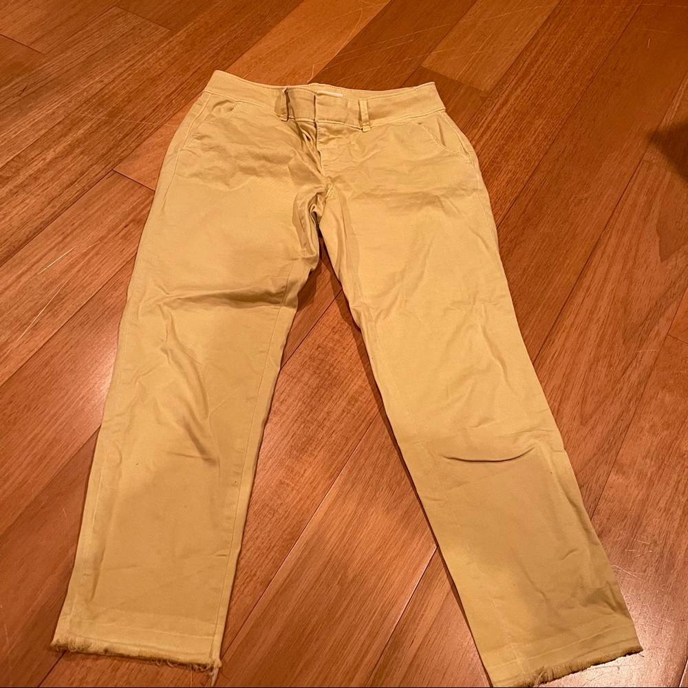 Loft Yellow Jeans Size 4P GUC